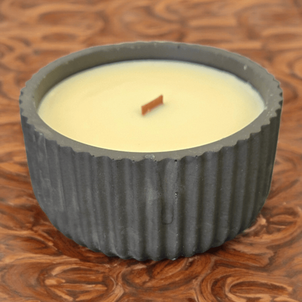 Bougie ronde striée