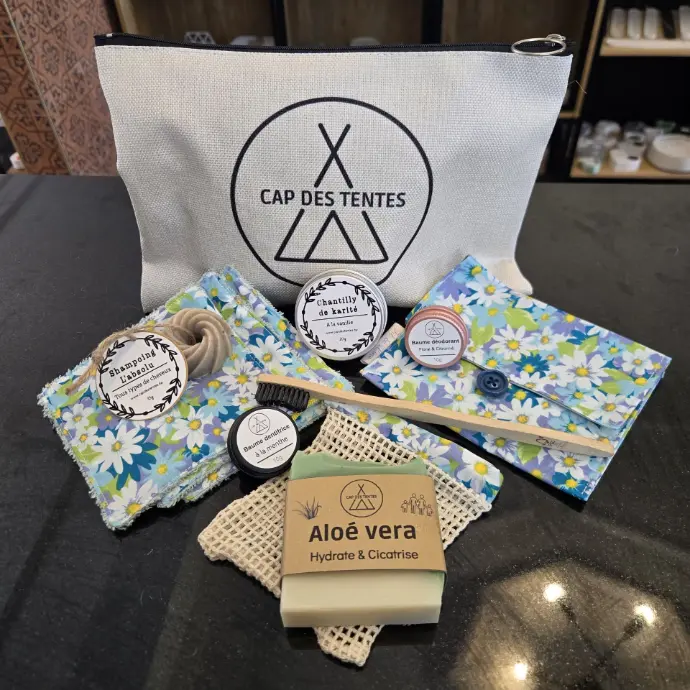 Trousse de voyage "des tentes"