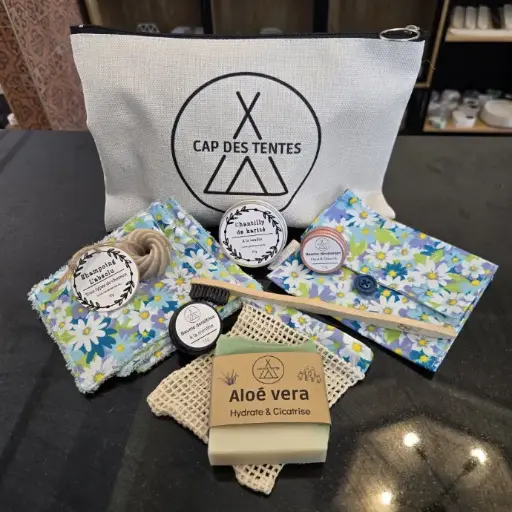 Trousse de voyage "des tentes"